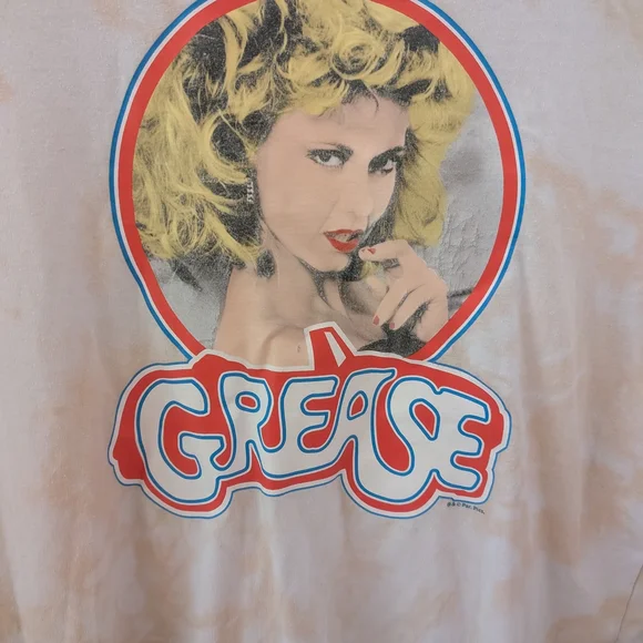 Old Navy Women's Graphic Tee 2/22 $ on selected item - Picture 4 of 6